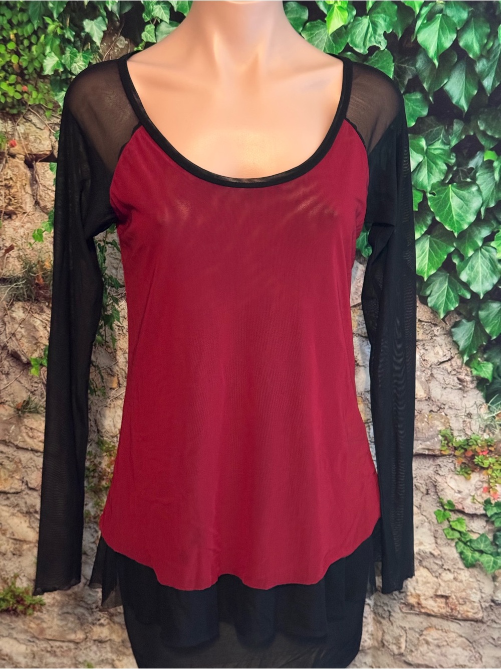 Roper Burgundy and BlackLayered Mesh Raglan Long Sleeve Top